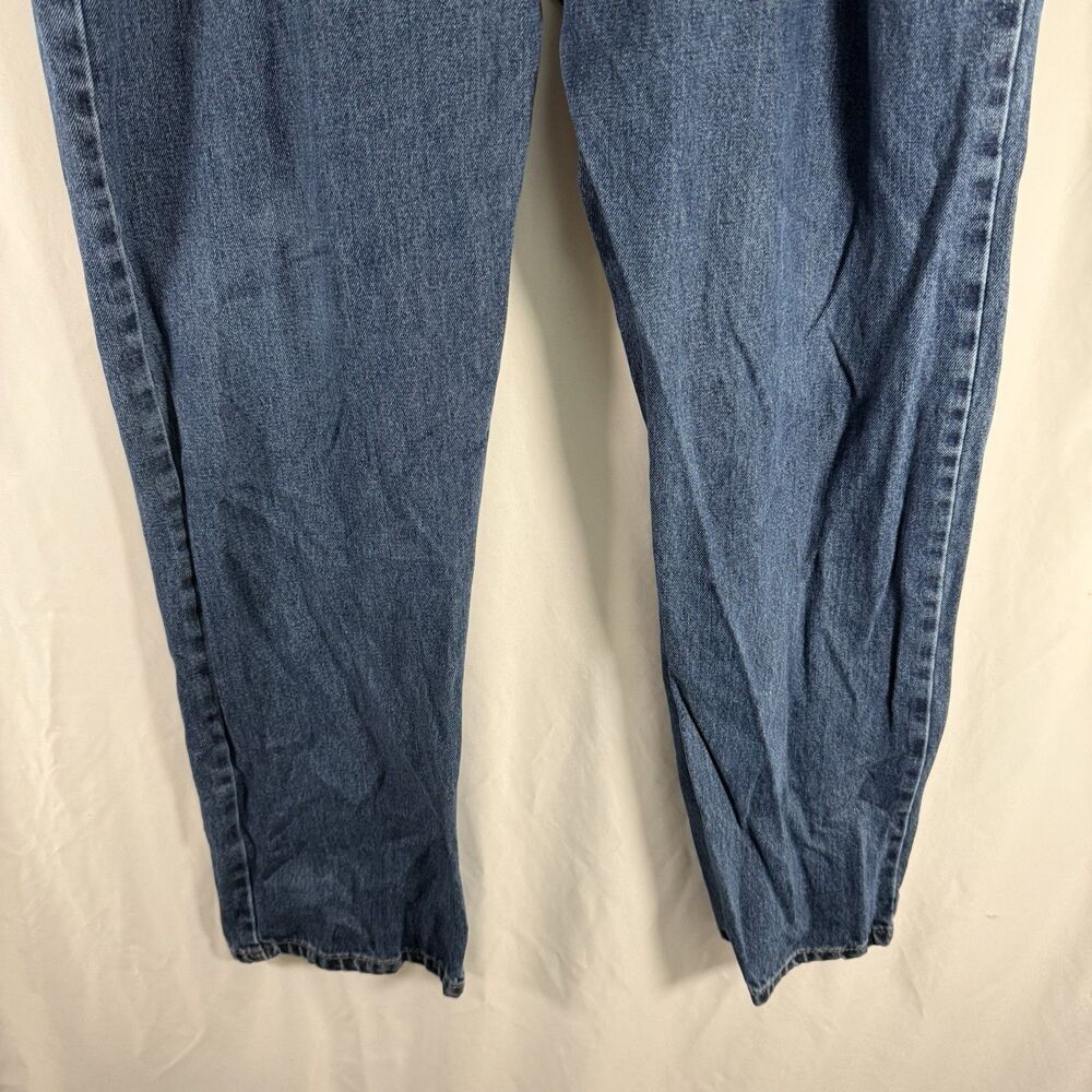 Levis 505 Jeans Men's 46x32 Medium Wash Blue Denim 5 Pocket Tapered Cotton Blend - Picture 3 of 12
